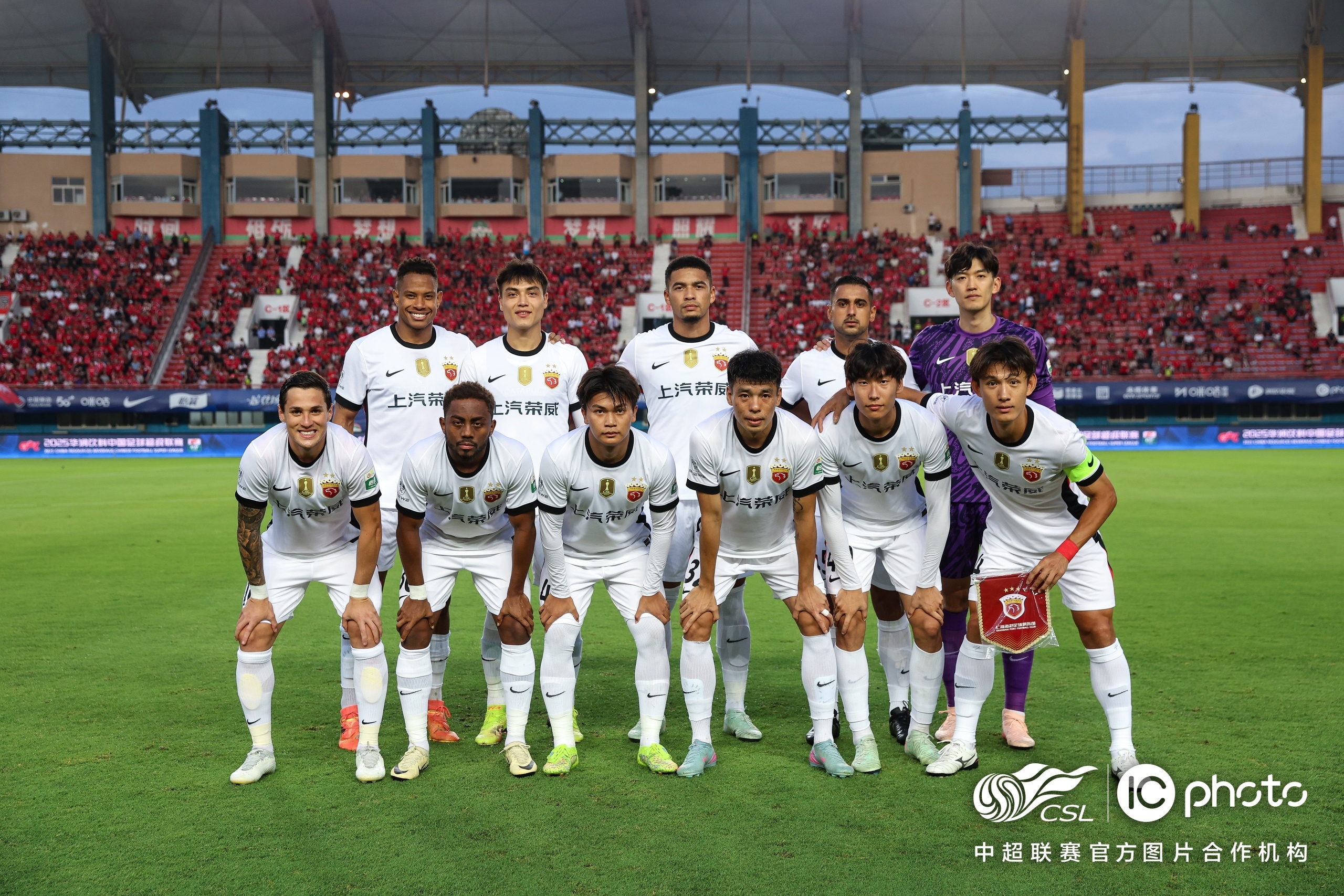 开云体育下载网址-赛地聚焦：葡超窗口期热度飙升，浙江稠州绝杀压哨，球迷炸锅，赛程密集仍需轮换(山东高速vs浙江稠州金租)