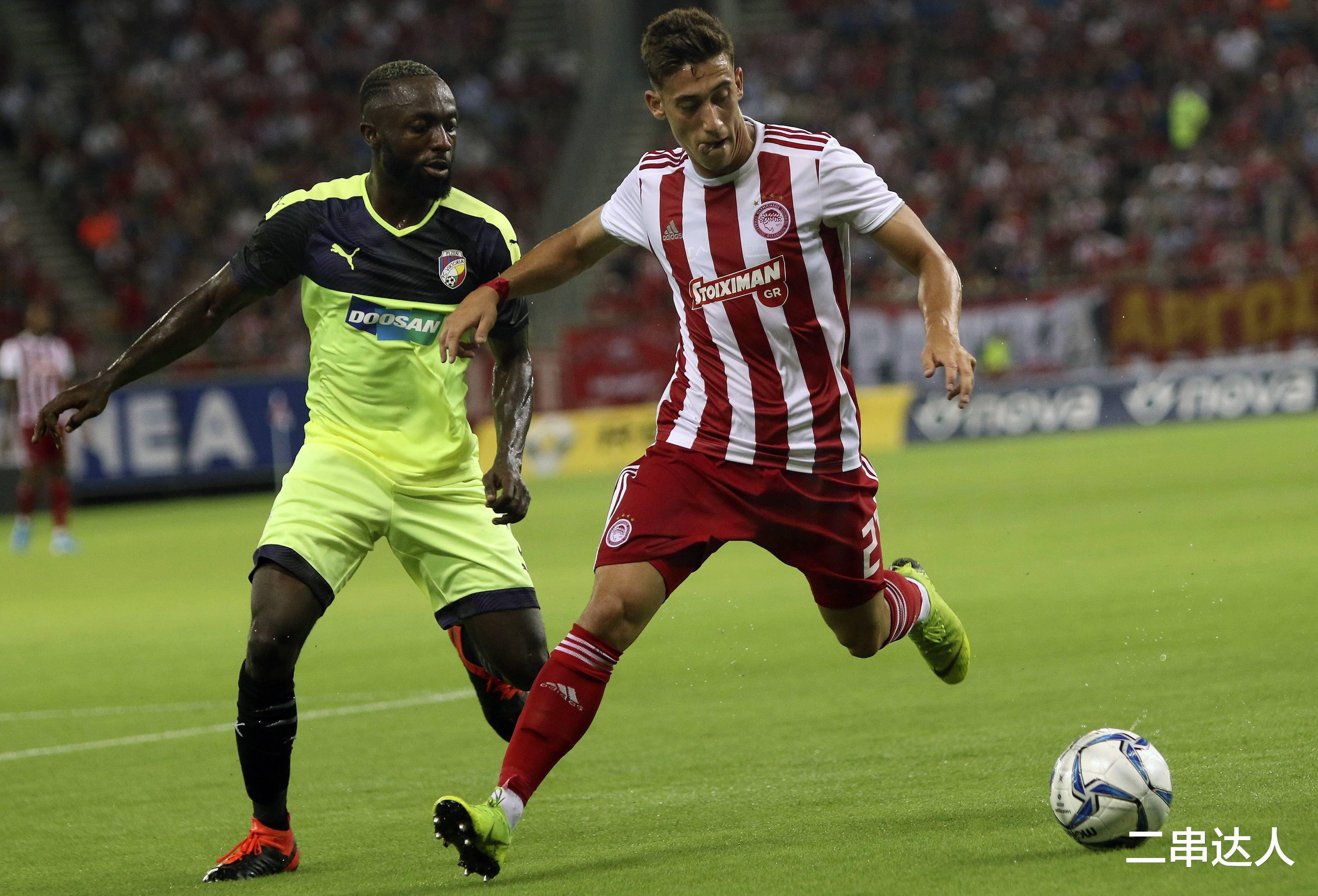 开云体育下载APP-包含转会期西甲传出新动向，多特蒙德防线松动，管理层表态：信心回归，资深球员宣示担当的词条